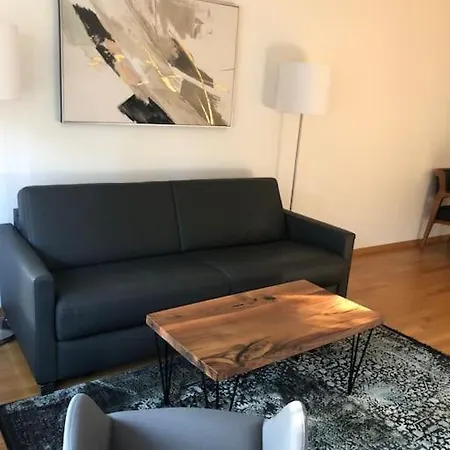 Cozy And Sunny 2br Flat In The Centre - Sky10 *