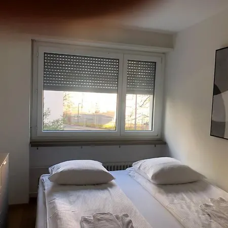 Appartement Cozy And Sunny 2br Flat In The Centre - Sky10 *