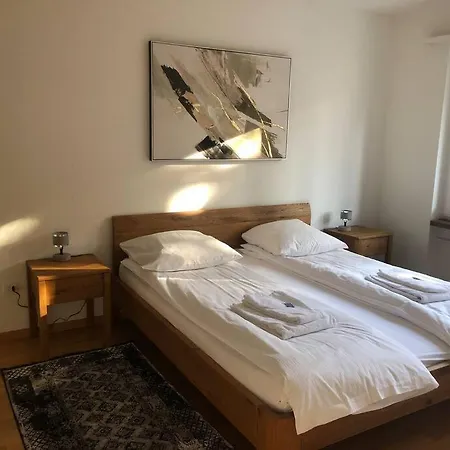 Cozy And Sunny 2br Flat In The Centre - Sky10 Appartement Zurich