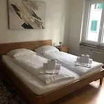 Cozy And Sunny 2br Flat In The Centre - Sky10 아파트 취리히